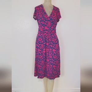 Floral Wrap-Style Midi Dress in Fuchsia and Navy